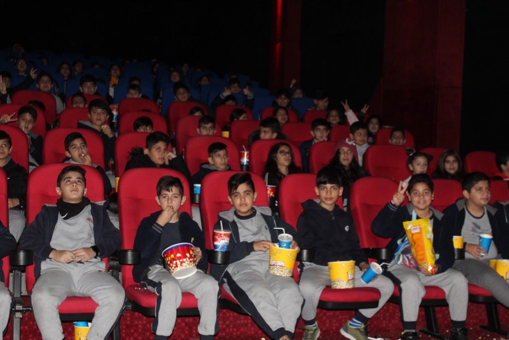 SULEIMANIAH IS GR.5 STUDENTS VISIT TO CITY CINEMA AND WATCHING A MOVIE